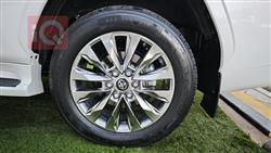 تۆیۆتا لاند کروزەر